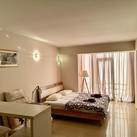 Light Apartments Goudaouri Extérieur photo